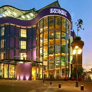 Ikonik Otel